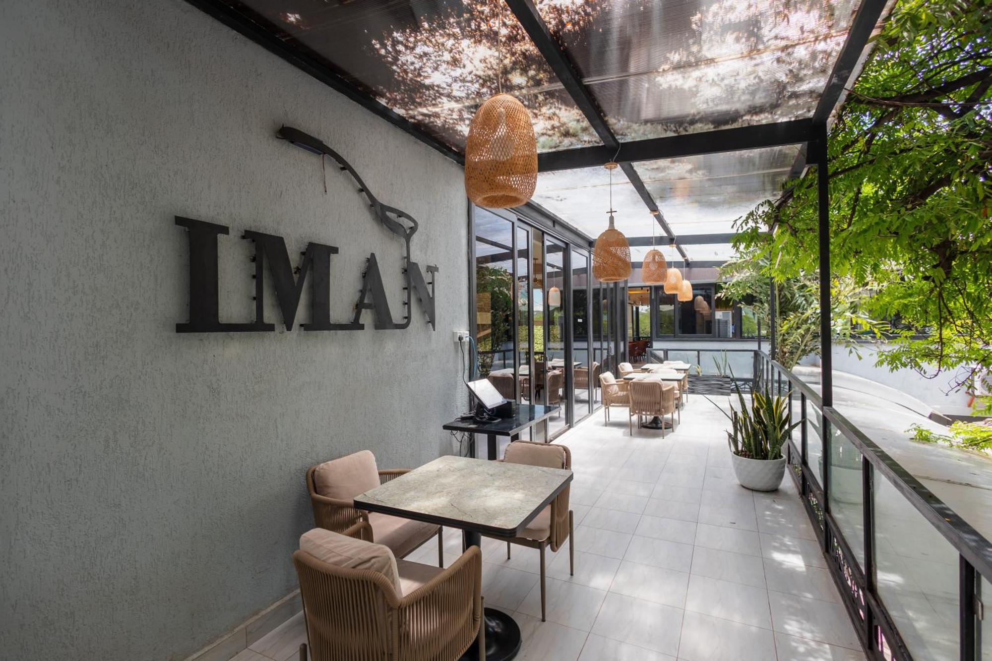 Iman Hotel Isiolo Екстер'єр фото
